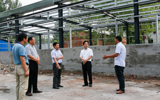 张书民督导调研扶贫就业创业基地建设和燃煤华体会世界杯(中国)科技有限公司拆改工作 中国财经新闻网 www.prcfe.com